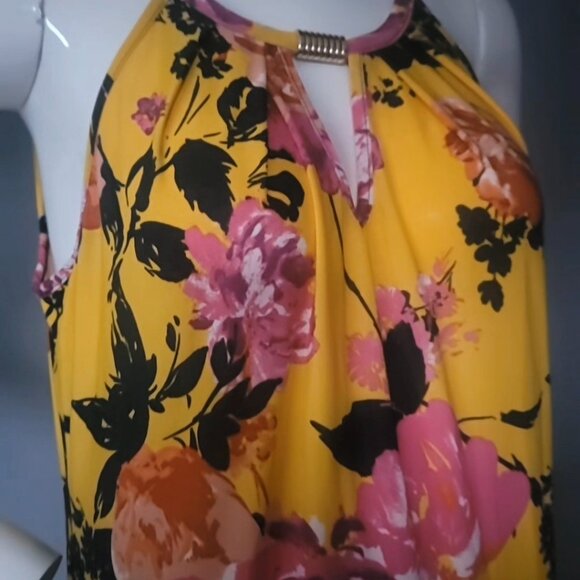 Mlle Gabrielle floral Maxi Dress - Picture 16 of 16